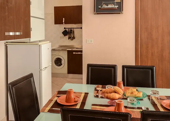 Pensjonat Casa Scola 4*